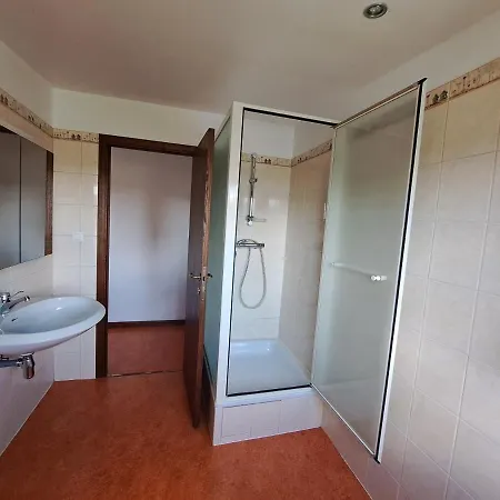 Naninne Guest house *