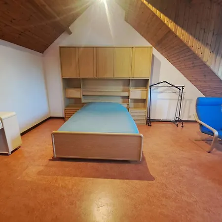 Guest house Naninne *