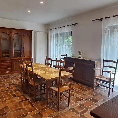 Guest house Naninne